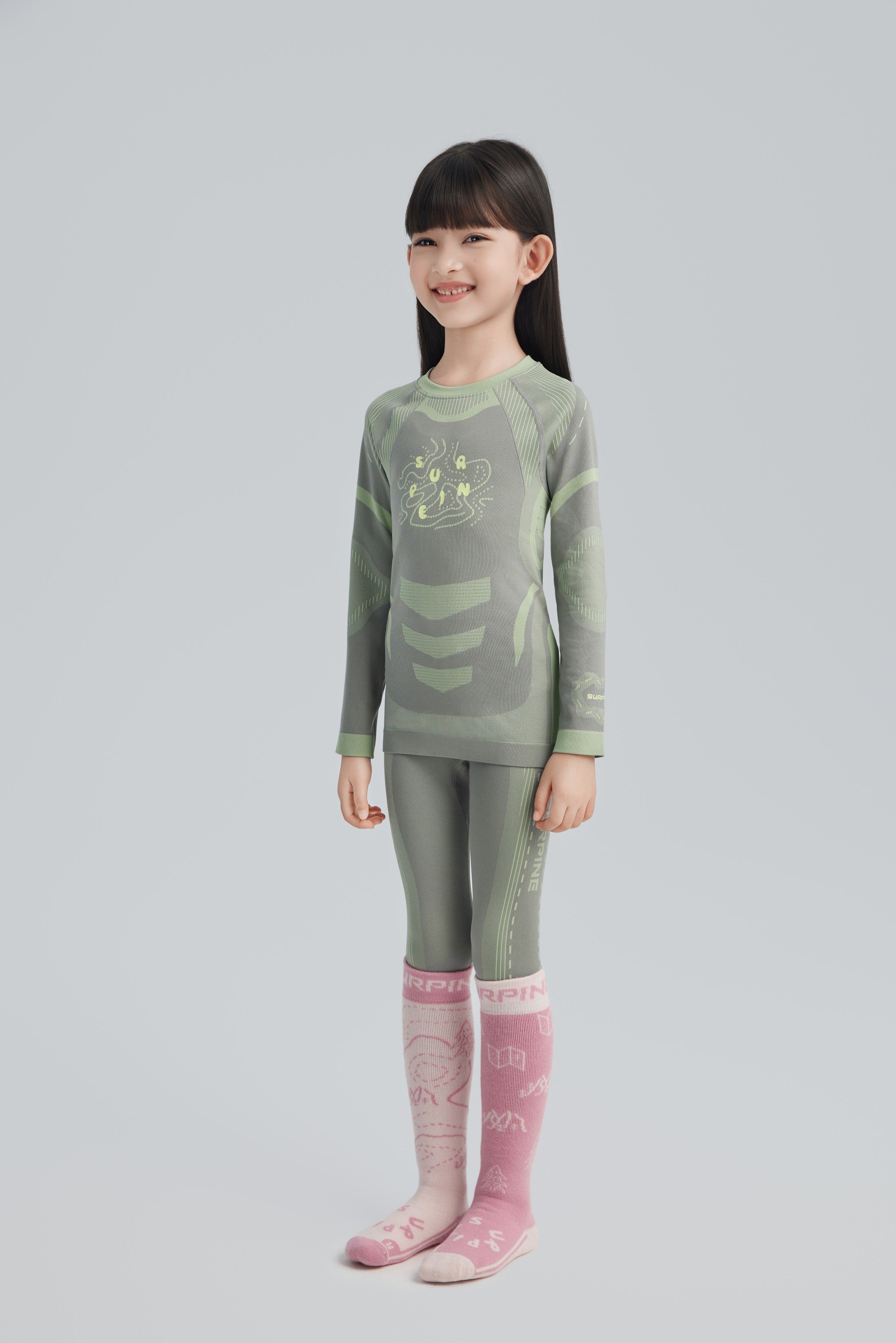 Surpine _ thermal_compression_baselayer_kids_suit_side