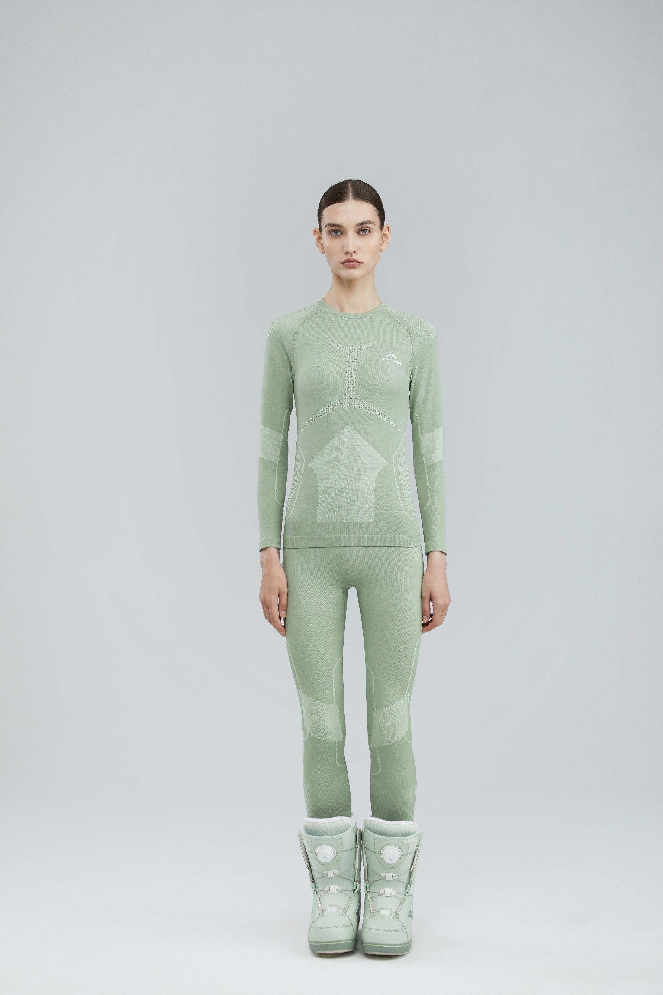 Surpine _ thermal_compression_baselayer_women_bean_green_front